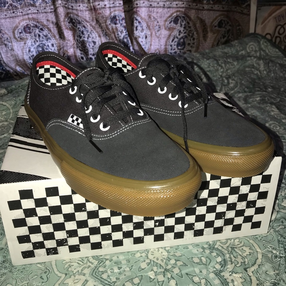 Vans skate authentic pro  size 9 men’s